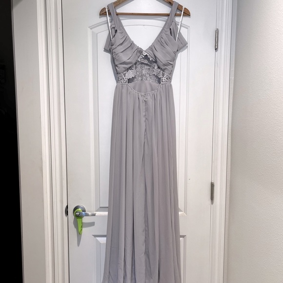 LULU’S OFF SHOULDER SUNFLOWER MAXI DRESS - Picture 4 of 8